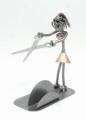 FIGURKA Z METALU - FRYZJERKA WIZYTOWNIK - zdjęcie 3