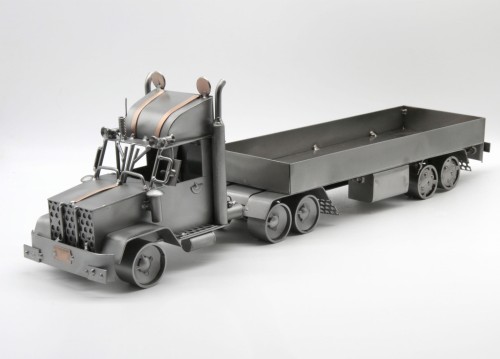 TIR Z NACZEPĄ - PLATFORMĄ - FIGURKA Z METALU