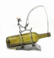 STOJAK NA WINO METALOWY - FIGURKA WĘDKARZ - zdjęcie 5