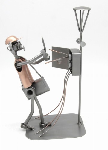 FIGURKA Z METALU - ELEKTRYK II