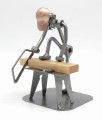 FIGURKA Z METALU - STOLARZ ŁAWKA - zdjęcie 1