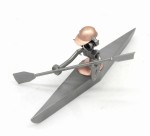 FIGURKA Z METALU - KAJAK