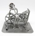 FIGURKA Z METALU - MECHANIK MOTOR - zdjęcie 1