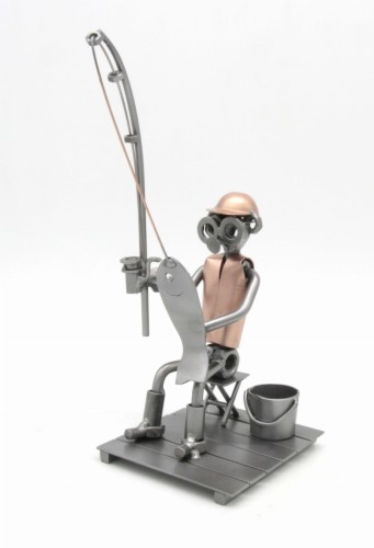 FIGURKA Z METALU - WĘDKARZ 2