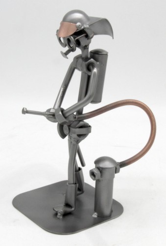 FIGURKA Z METALU - STRAŻAK HYDRANT