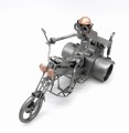 FIGURKA Z METALU -TRÓJKOŁOWIEC - zdjęcie 10