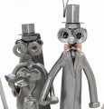 FIGURKA Z METALU - PARA MŁODA NA SCHODACH - zdjęcie 9