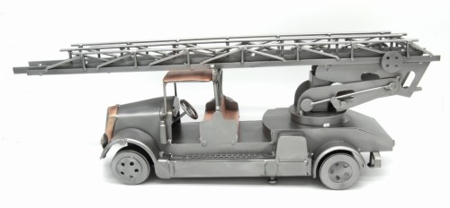 FIGURKA Z METALU - STRAŻ POŻARNA RETRO MIEDŹ