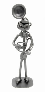 SUZAFON - FIGURKA Z METALU