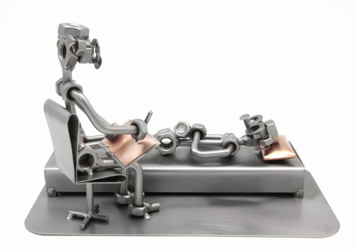 FIGURKA Z METALU - PSYCHOLOG  - PSYCHIATRA