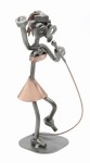FIGURKA Z METALU - PIOSENKARKA II  - ŚPIEWACZKA II - WOKALISTKA