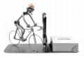 FIGURKA Z METALU - ORGANIZER ROWER WYŚCIGOWY - zdjęcie 1